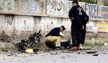 Pakistan’da karakola intihar bombalı saldırı: 7 kişi öldü