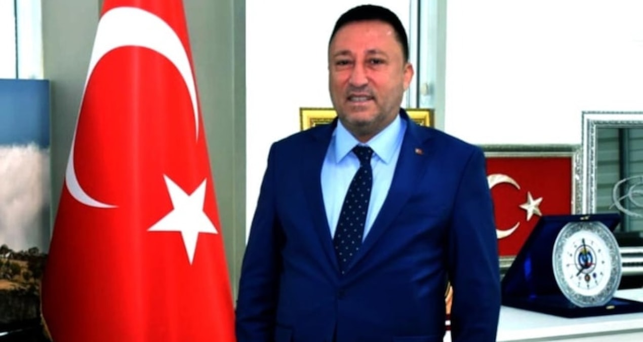 AKP’li başkanı rüşvet davasını mahkeme bakanlığa ihbar etti