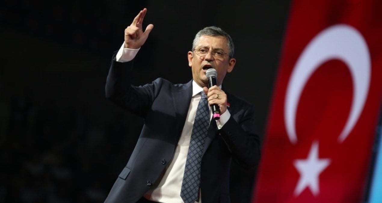 Özgür Özel’den hakimin dinlenme odasına cephanelik dizmesine tepki