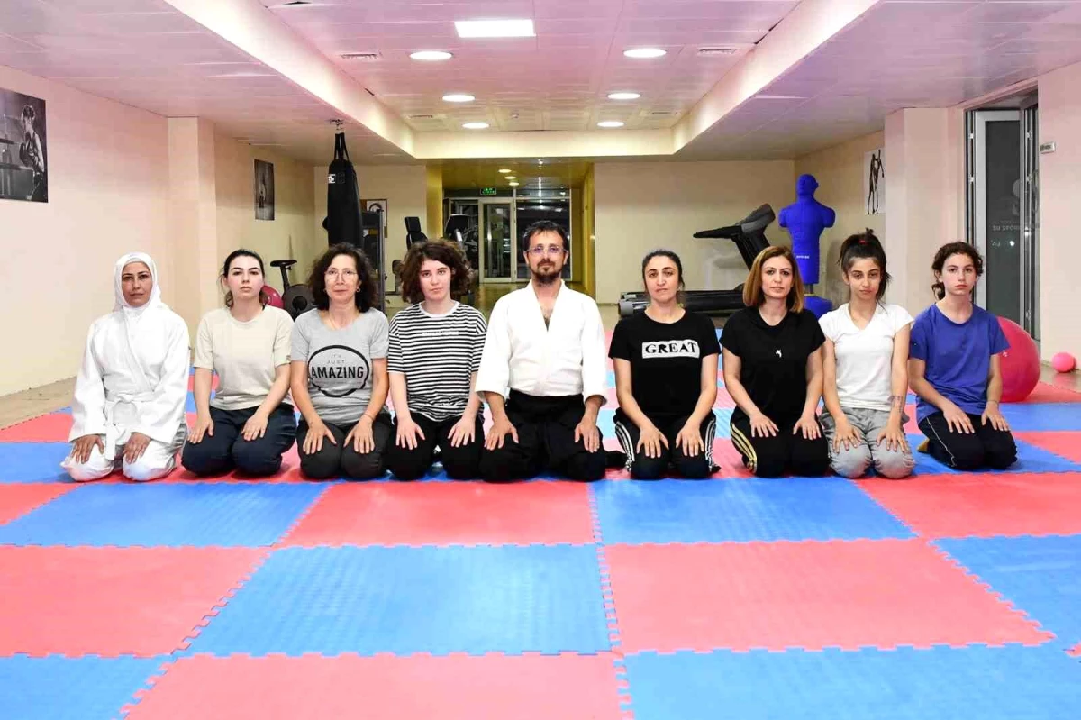 Tepebaşı Belediyesi Kadınlara Aikido Eğitimi Veriyor