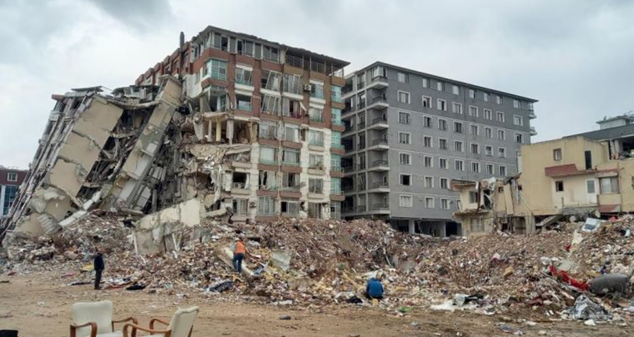 140 kişinin öldüğü binaya kaçak asma kat