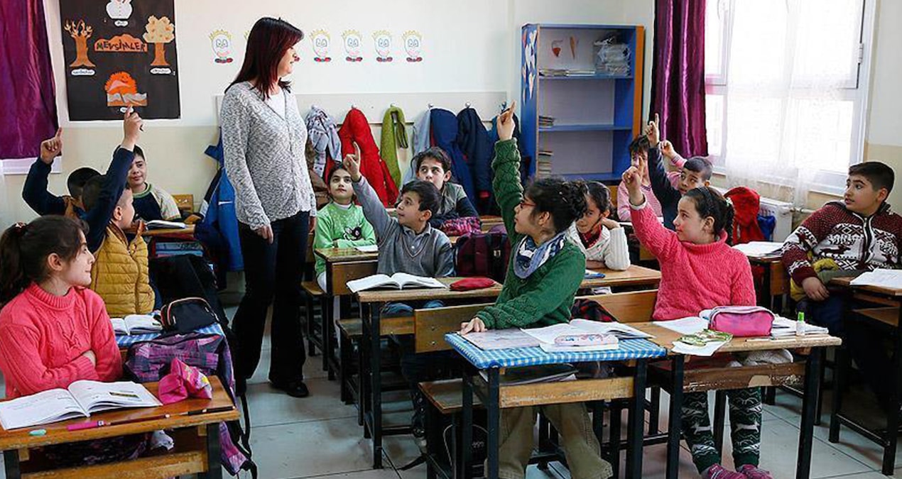 230 bin öğretmene başöğretmenlik yolu açıldı