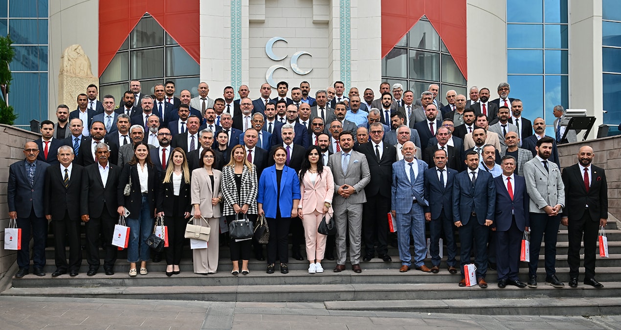 81 ilden geldiler! MHP’de kritik toplantı