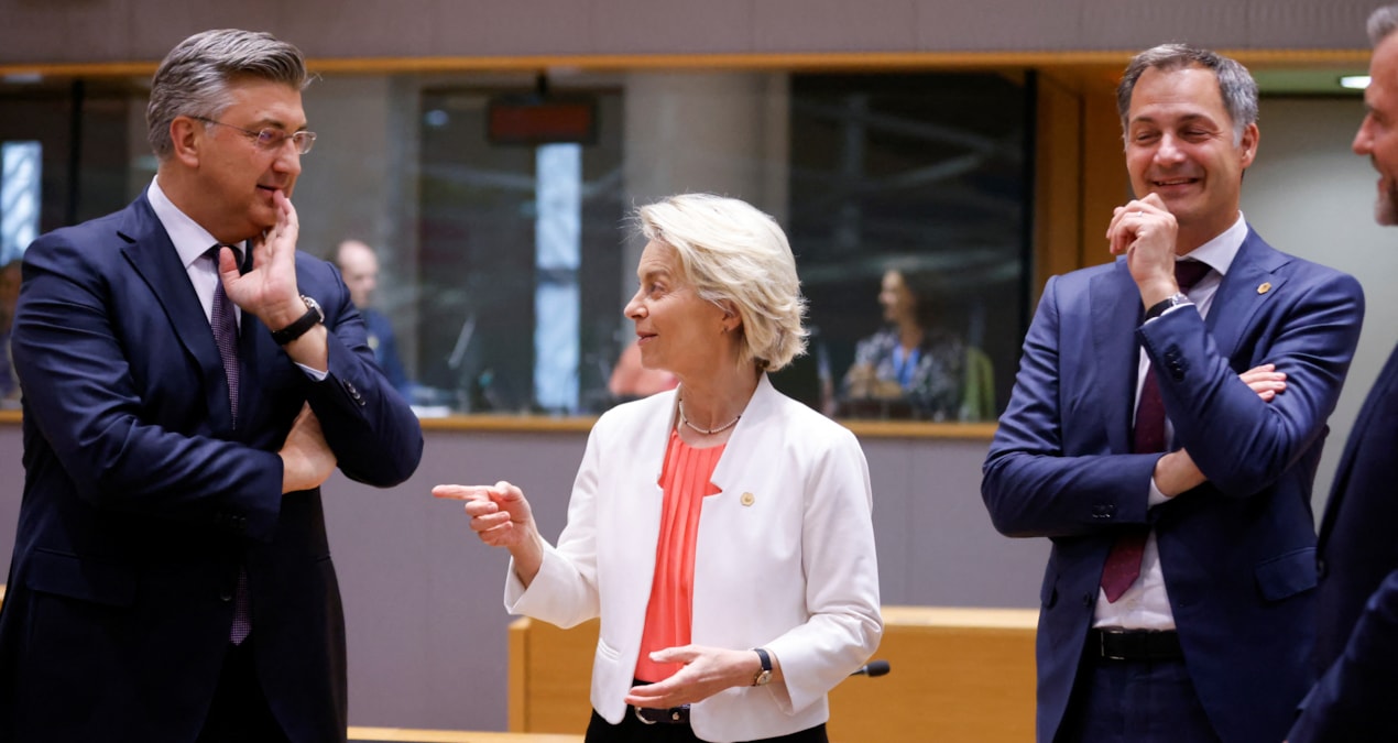 AB’de koltuk kavgası kızıştı