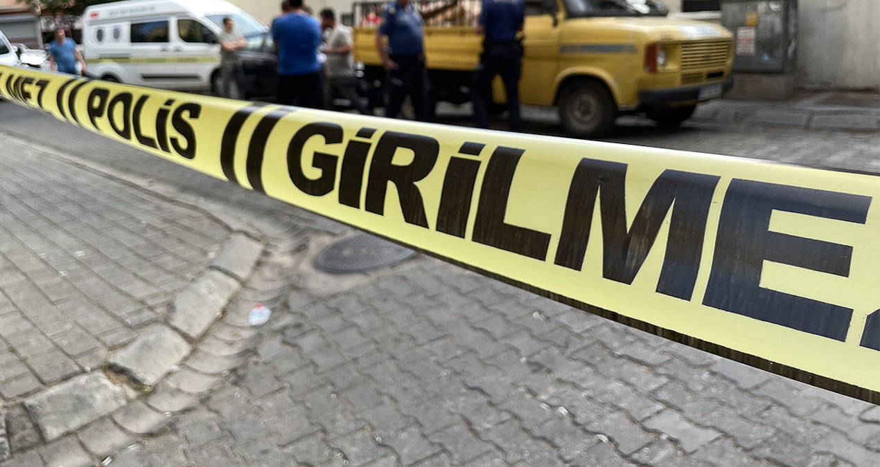 ‘Ablamı rahatsız ediyor’ dedi bıçakladı… 500 metre yürüyen yaralı öldü
