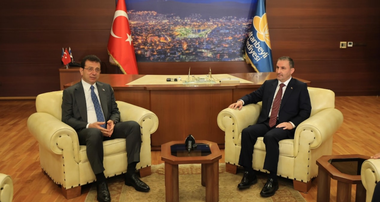 AKP’li Sultanbeyli Belediyesi’ne İmamoğlu’ndan tebrik