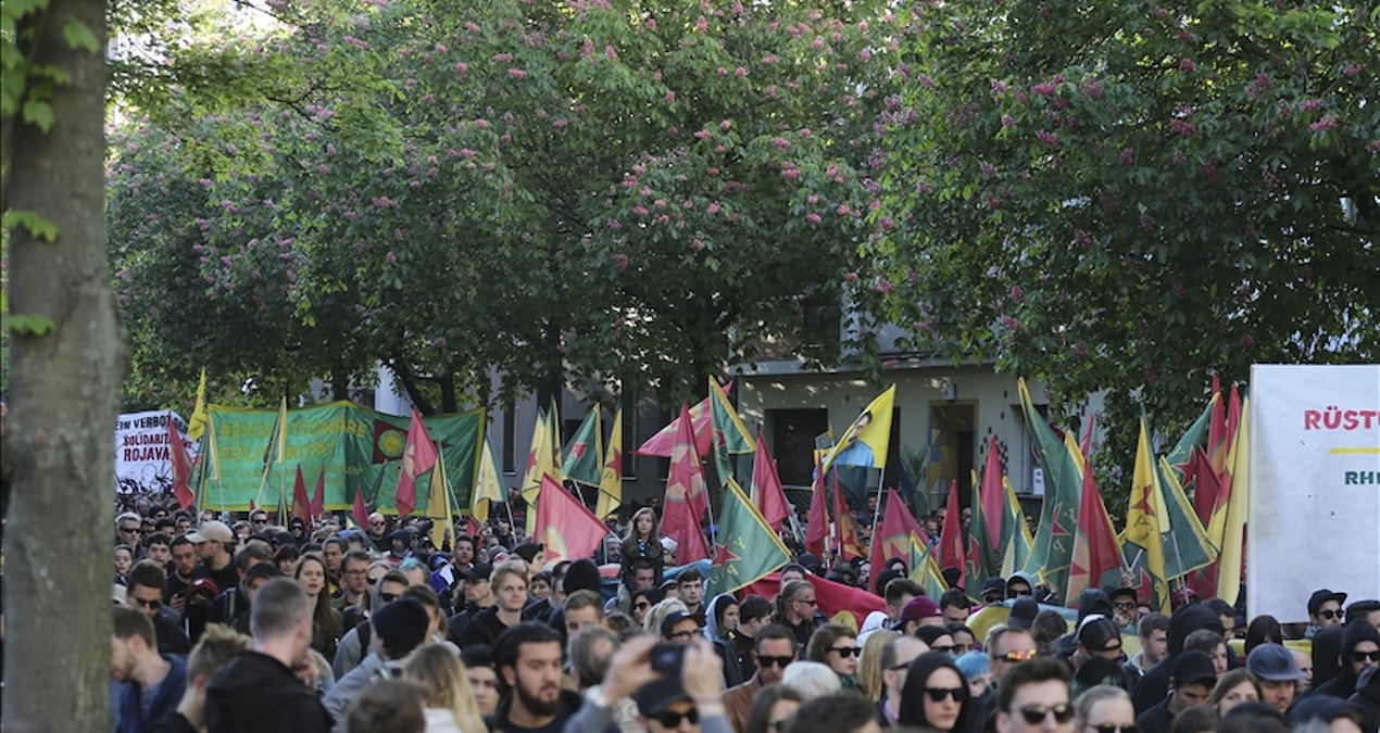 Almanya’da PKK ve aşırı sağ alarmı