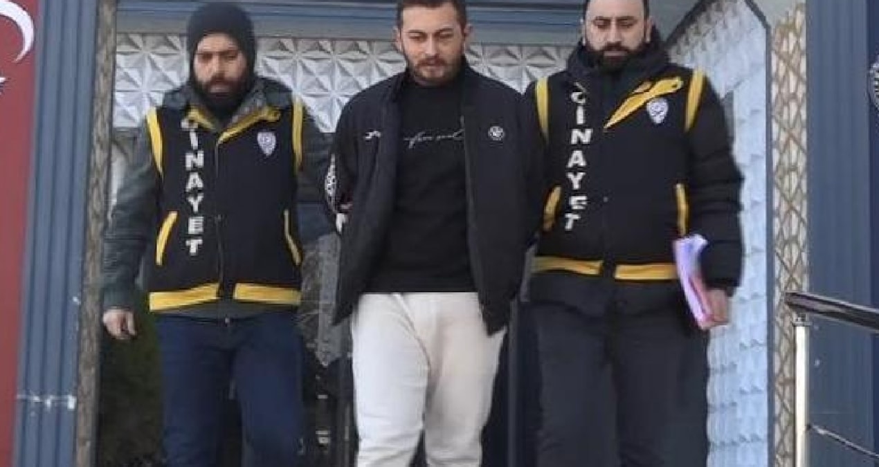 Babasını öldürüp taziyeleri kabul etmişti… İstenen ceza belli oldu