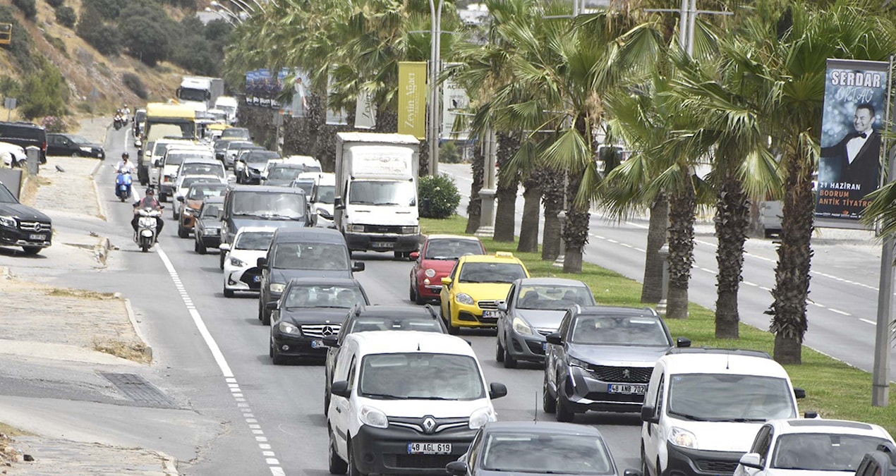 Bodrum’a iki günde 45 binden fazla araç giriş yaptı