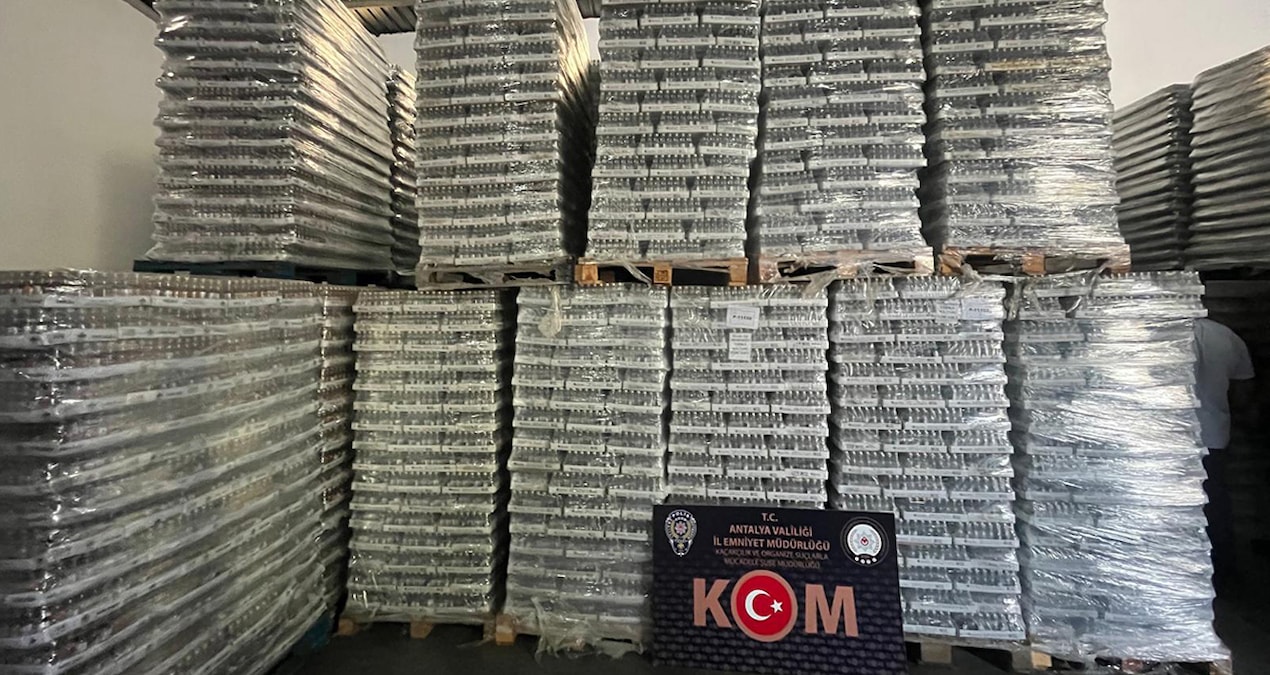 Cumhuriyet tarihinin en büyük kaçak içki operasyonu