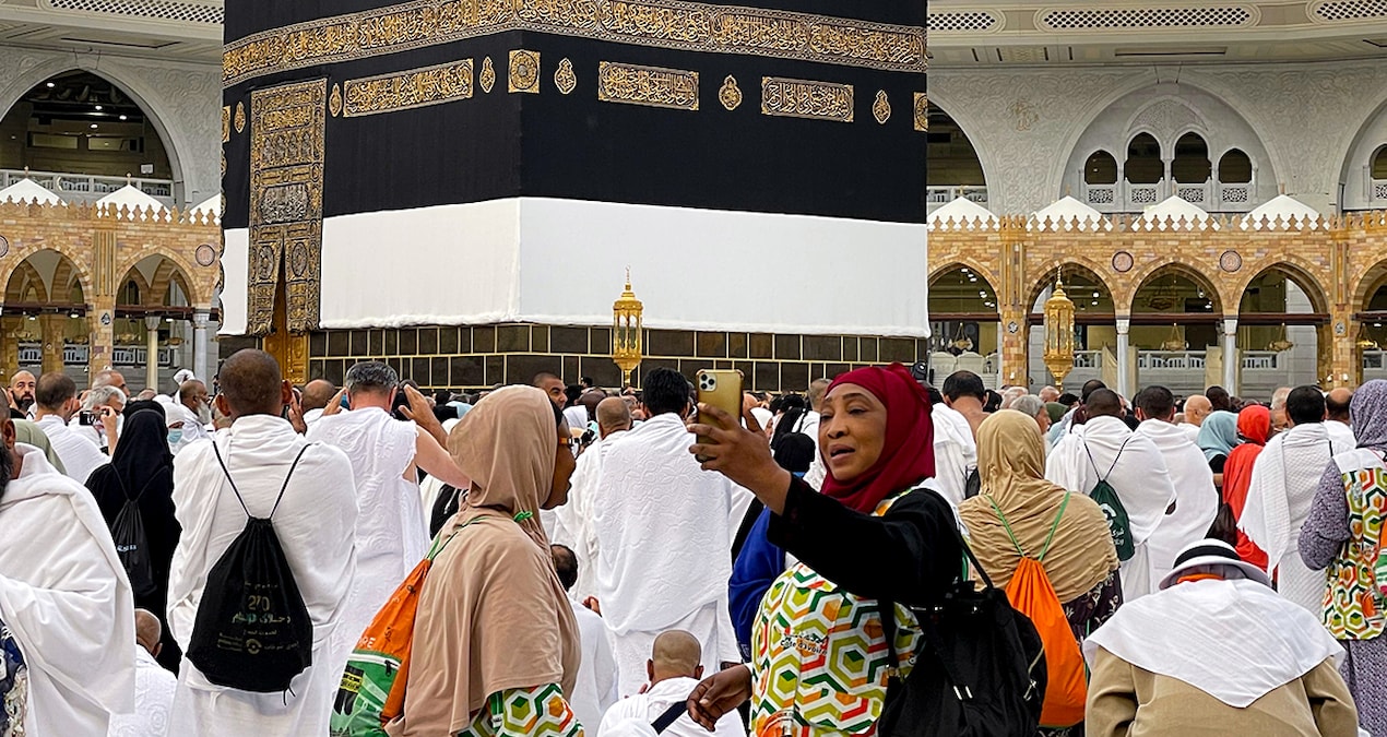 Diyanet’ten hacı adaylarına Kabe’de canlı yayın uyarısı