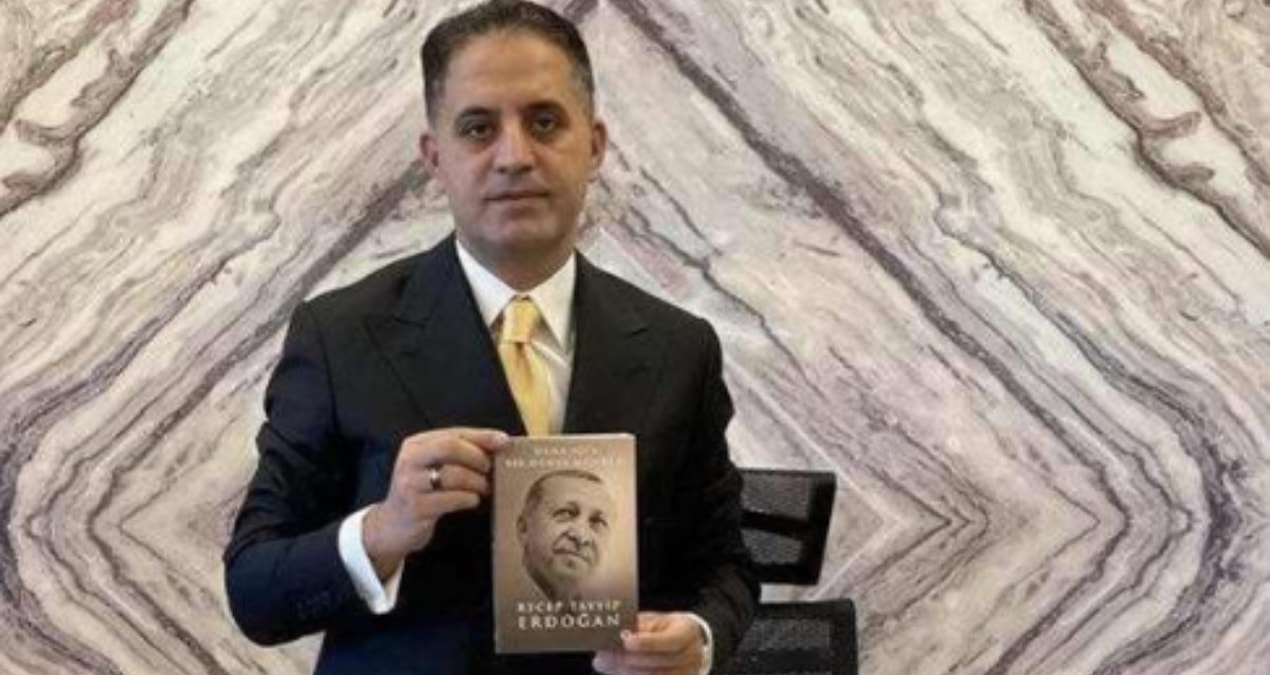 Erdoğan’ın kitabıyla poz verdi, devletten bol bol ihale aldı