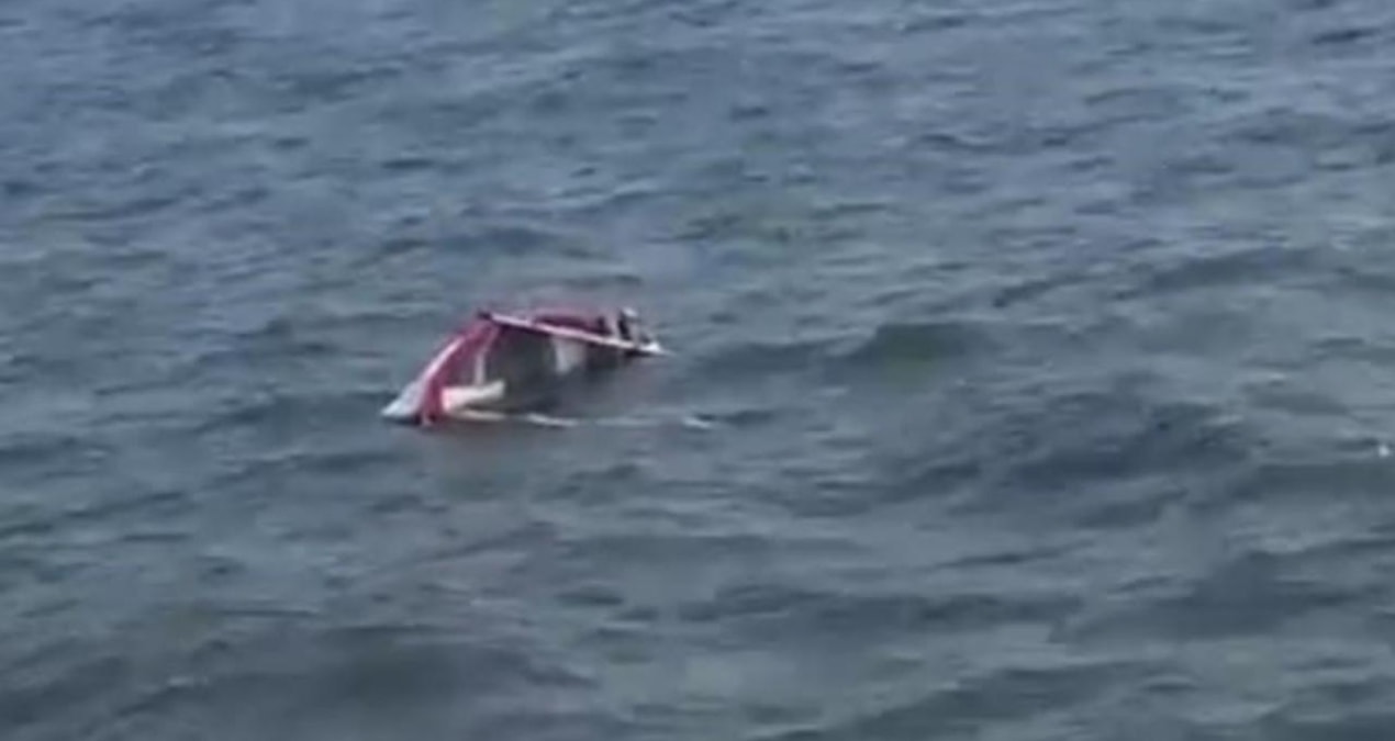 Göçmen teknesi battı, onlarca ölü ve kayıp var