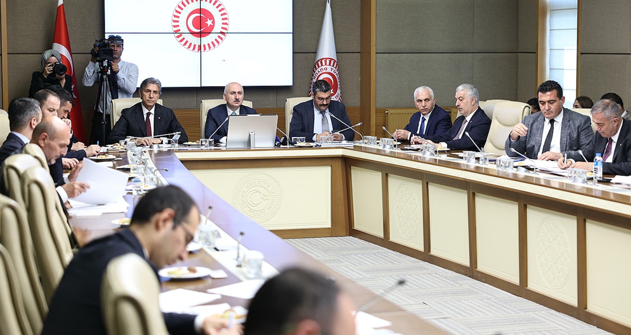 İşçilerin kararı sonrası o madde komisyonda geri çekildi