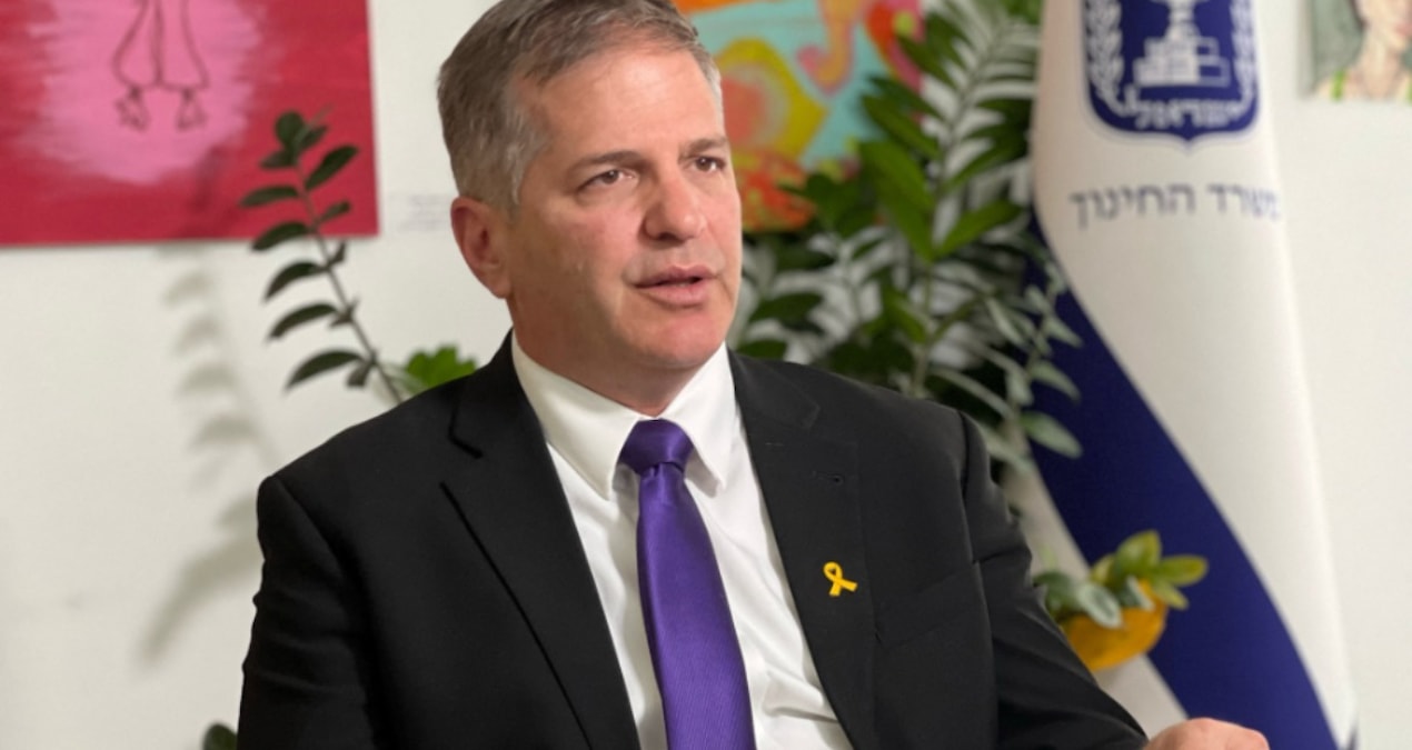 İsrailli bakandan bir ülkeye saldırı çağrısı