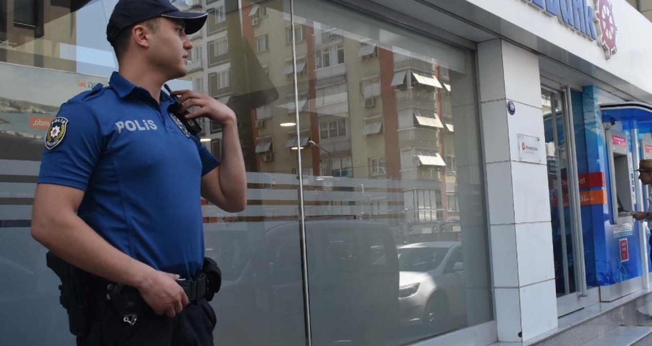 İzmir’deki ‘yeni Seçil Erzan’ vakasında banka şubesinde arama yapıldı