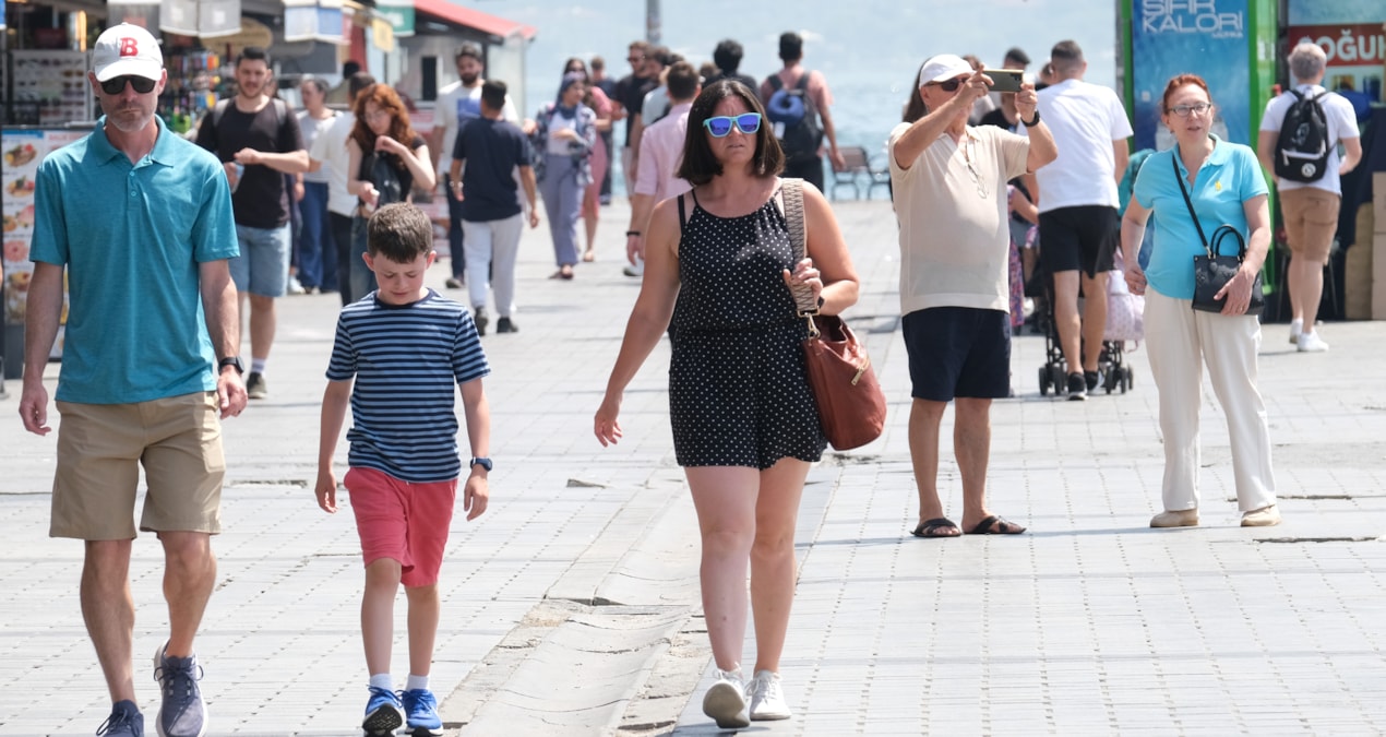Meteoroloji’den sevindiren tahmin: Bunaltıcı sıcaklar ara veriyor