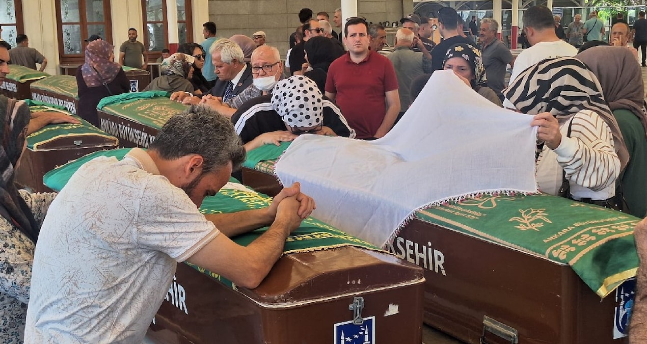 Öldürülen anne ve kız hakkında acı detay: 2019’un ilk bebeği…