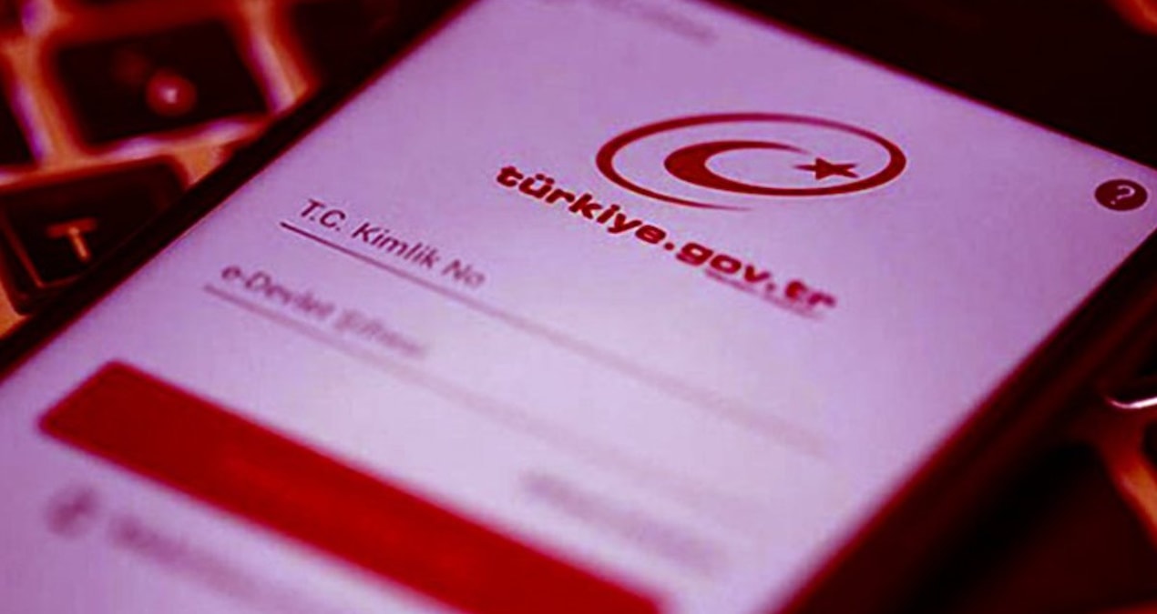 Polis, vatandaşın e-Devleti’ne girip vatandaşı şikayet etmiş