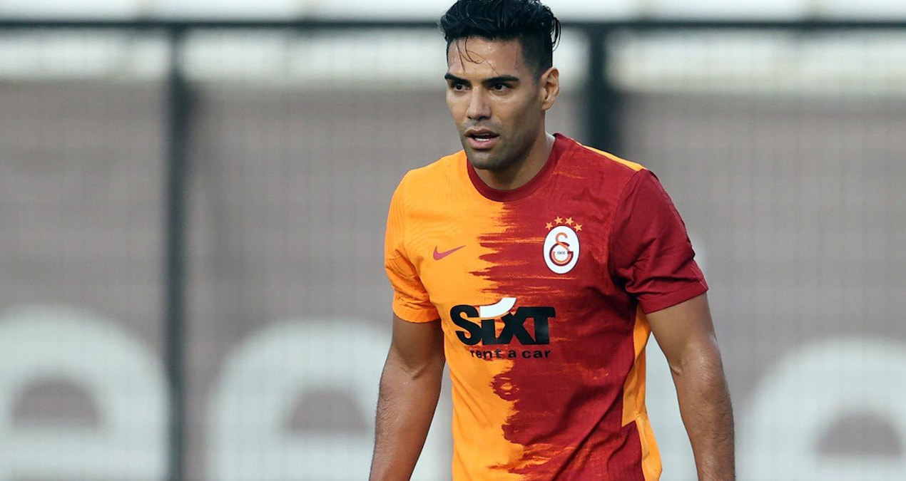 Radamel Falcao, 24 yıl sonra ülkesine döndü: Millonarios ile anlaştı