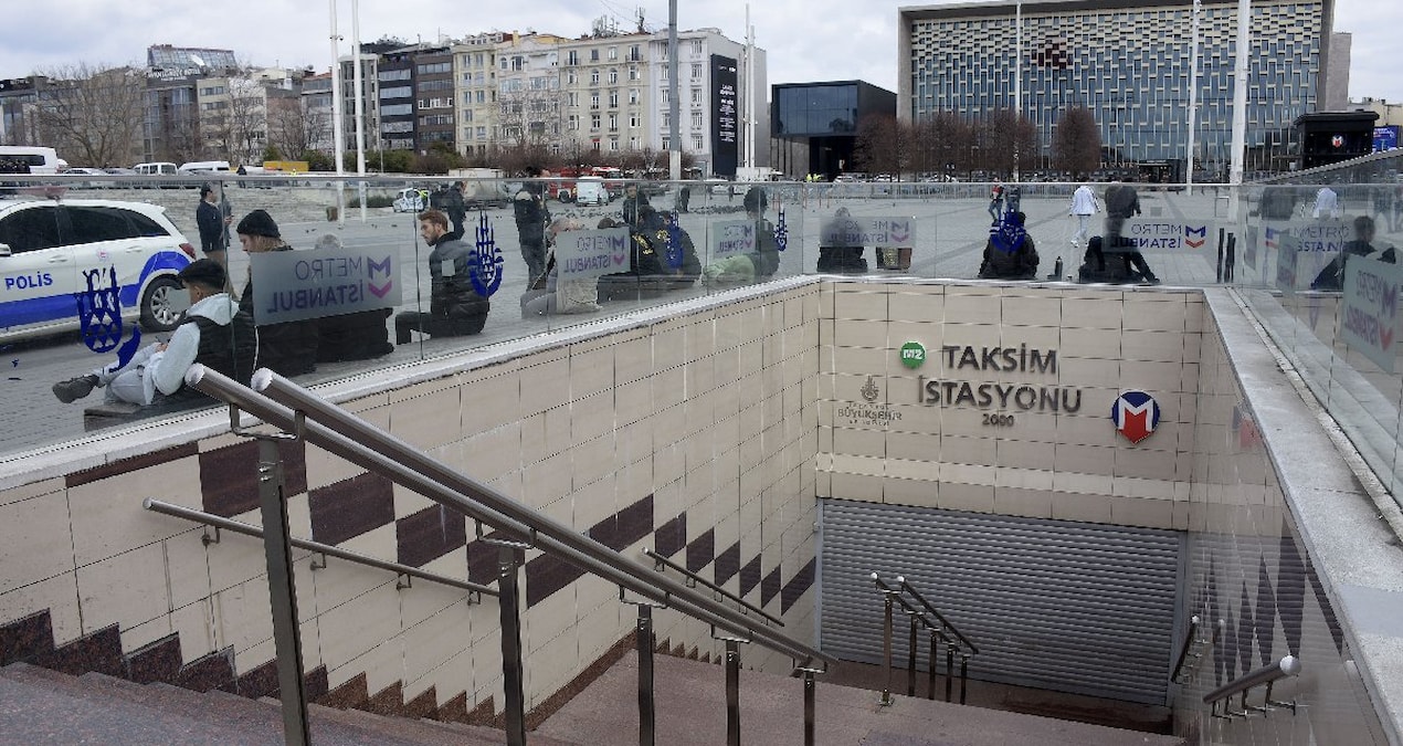 Taksim ve Şişhane istasyonları kapatılacak