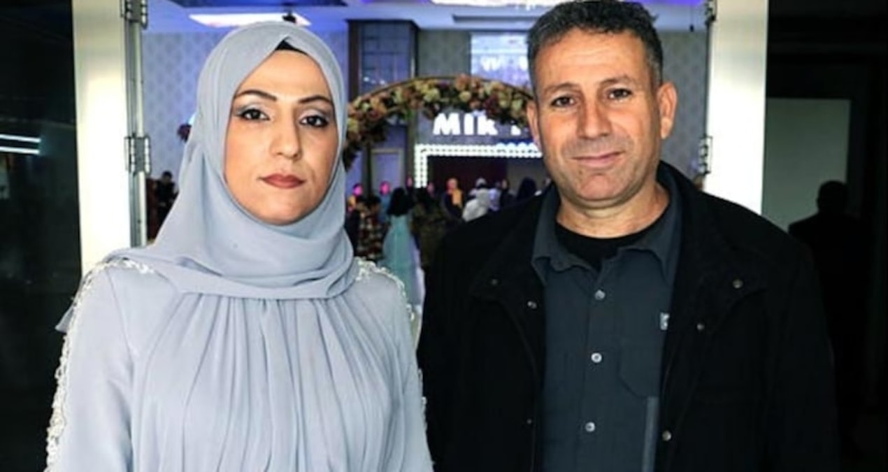 Terörist oğlu için belediye önünde provokasyon yaptı