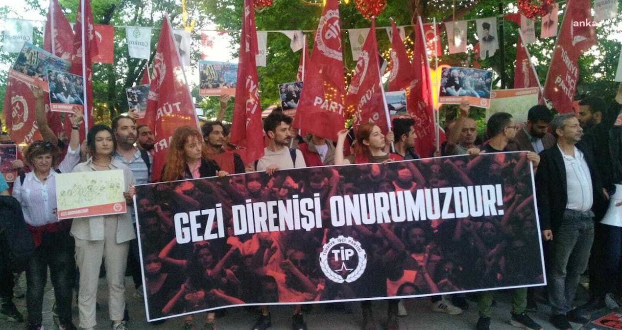 TİP polis ablukasını aştı, Kuğulu Park’a yürüdü