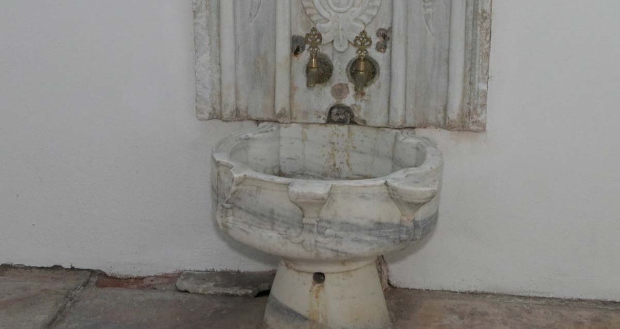 Topkapı Sarayı’nda Cariyeler Taşlığı ve Hamamı ziyarete açıldı