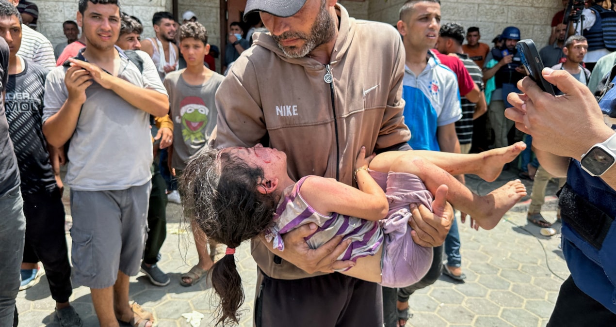 Yine mülteci kampı katliamı: En az 50 ölü