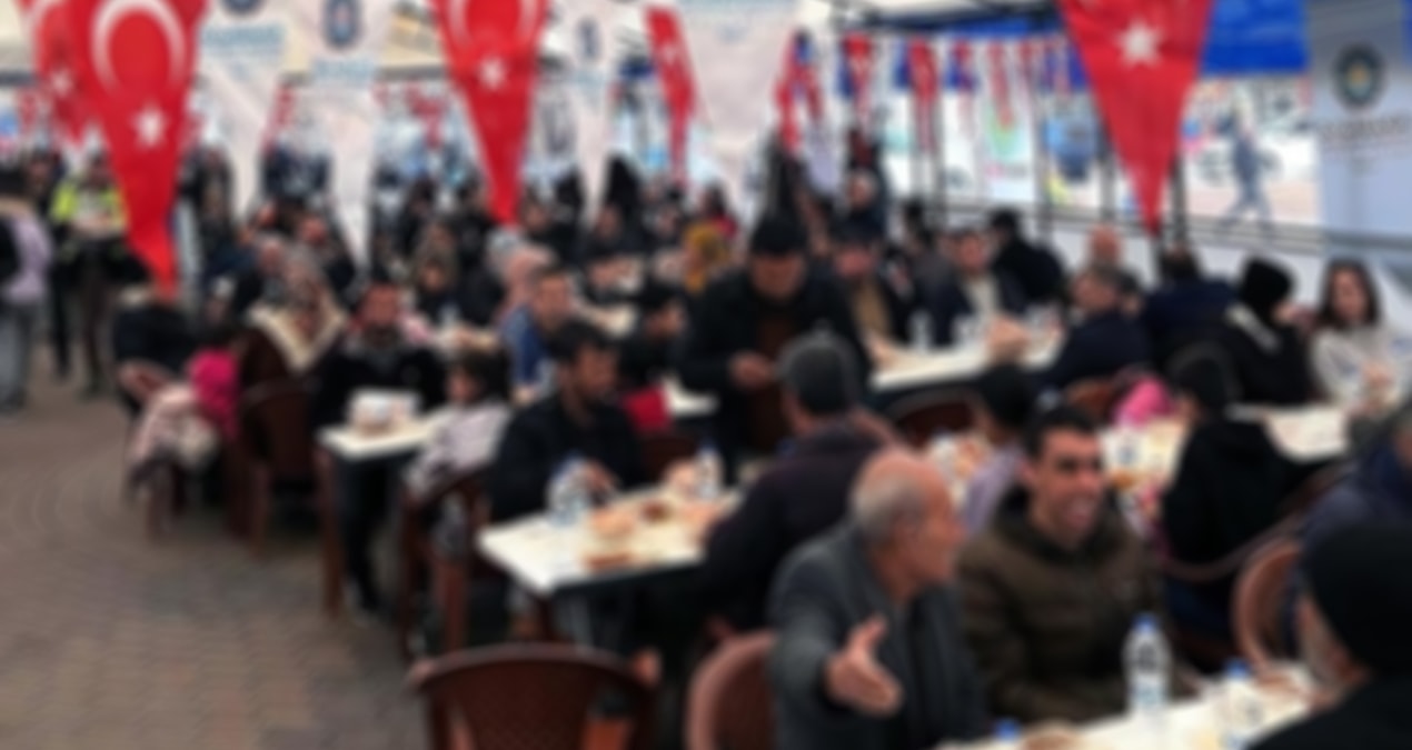 Yoksul için verilen yemeği AKP’nin çadırına taşıyan firmaya ‘zehirlenme’ cezası