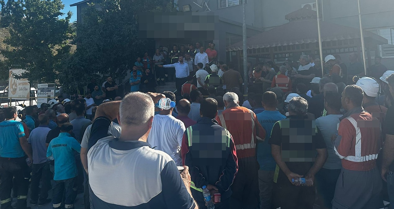 Eti Krom’da 300 işçi greve başladı