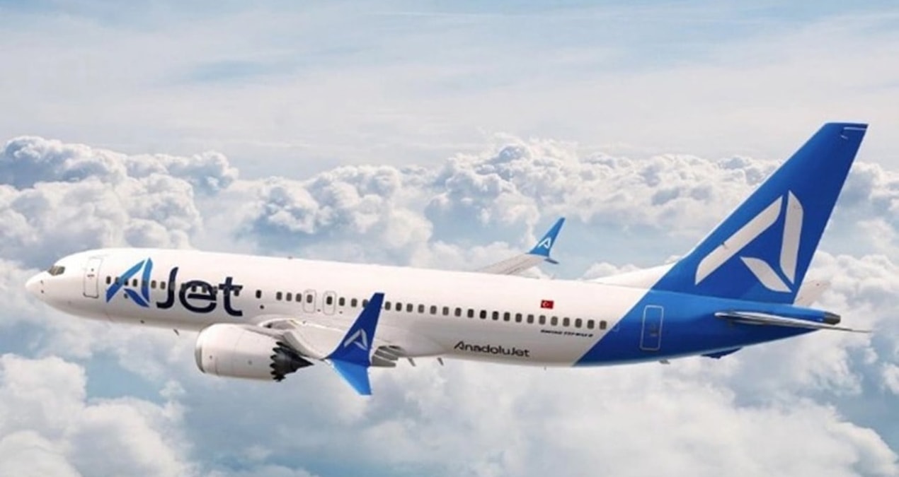 Kırık koltuklu AJet’ten havada kazık