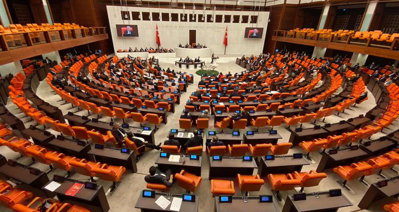 Meclis’te Alevi tartışması