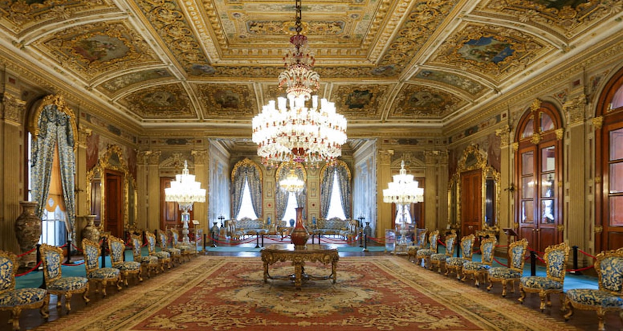 Milli Sarayları 3 milyon 945 bin kişi gezdi