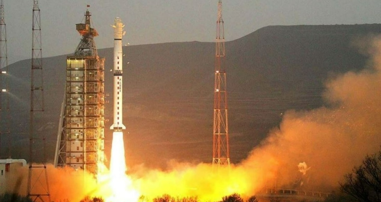 Roket, ateşleme testi sırasında kontrolden çıktı