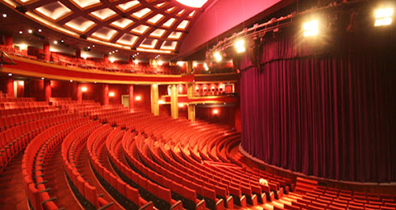 TİM Show Center, Darüşşafaka’ya devredildi