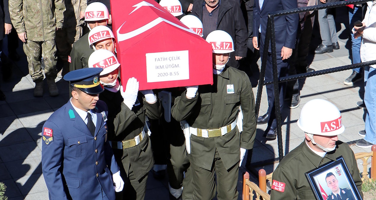 Beyin kanamasından yaşamını yitiren üsteğmene veda