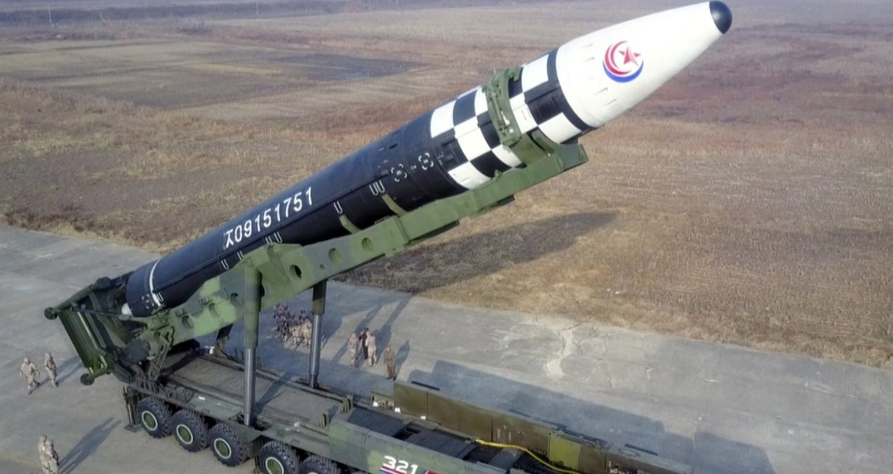 Kuzey Kore’den füzeli ‘misilleme’: Sınır alarma geçti