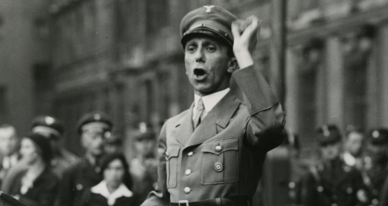 MİT, özel koleksiyonunu halka açtı, Goebbels’i de takip etmişler