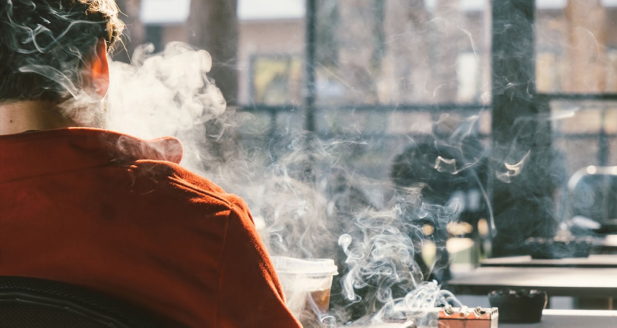 Sigara içenler yüzyıllar sonra bile anlaşılıyor: Kemiklerde kalıcı iz bırakıyor