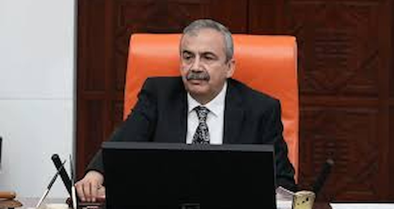 Sırrı Süreyya Önder’den Erdoğan ve Bahçeli’ye teşekkür