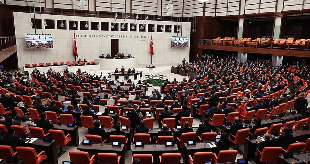 Suça bulaşan gençlerle ilgili öneri AKP ve MHP oylarıyla reddedildi