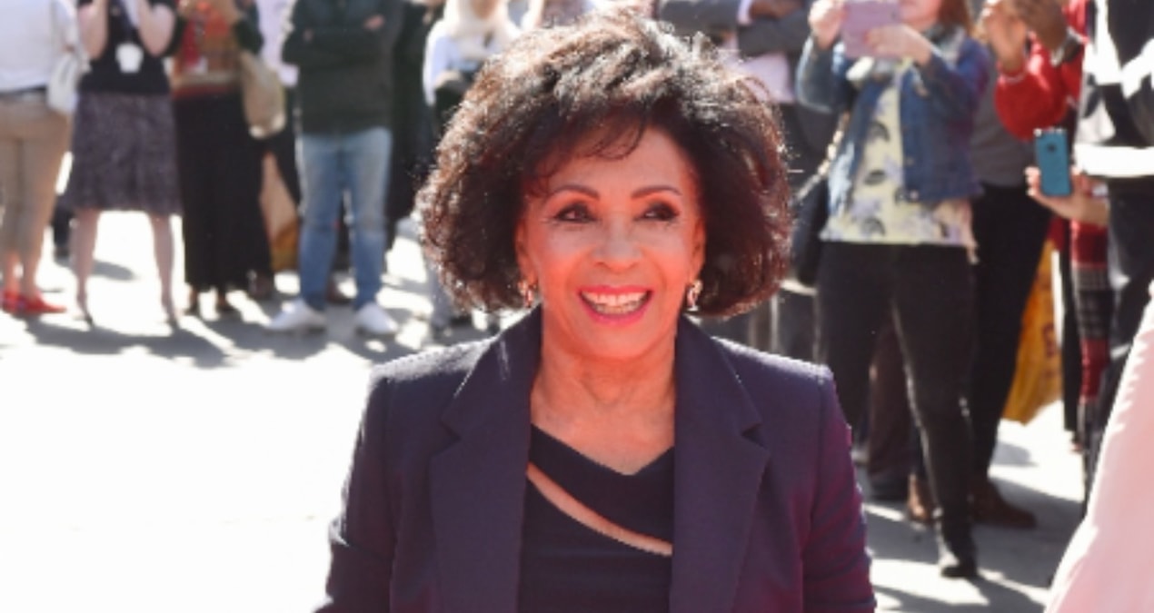 Ünlü şarkıcının mücevher koleksiyonu müzayedede dünya rekoru kırdı