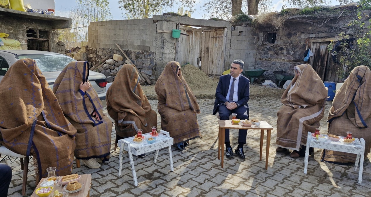 Valiliğin paylaştığı fotoğrafa tepki yağdı