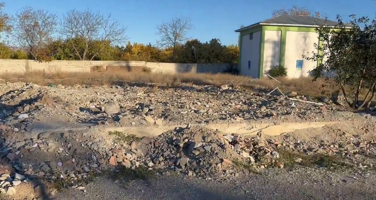 Yıkılan okulun yerine yenisi yapılmadı