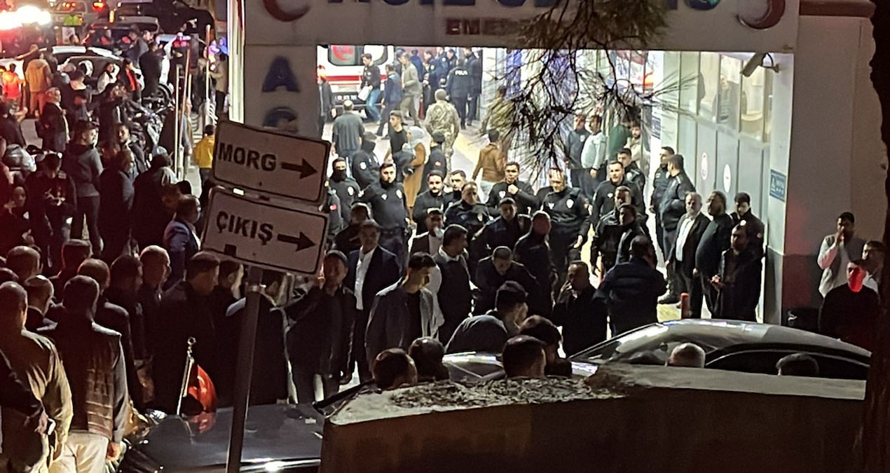 Bakan Kacır’ın konvoyunda kaza: İl başkanı öldü, yaralılar var