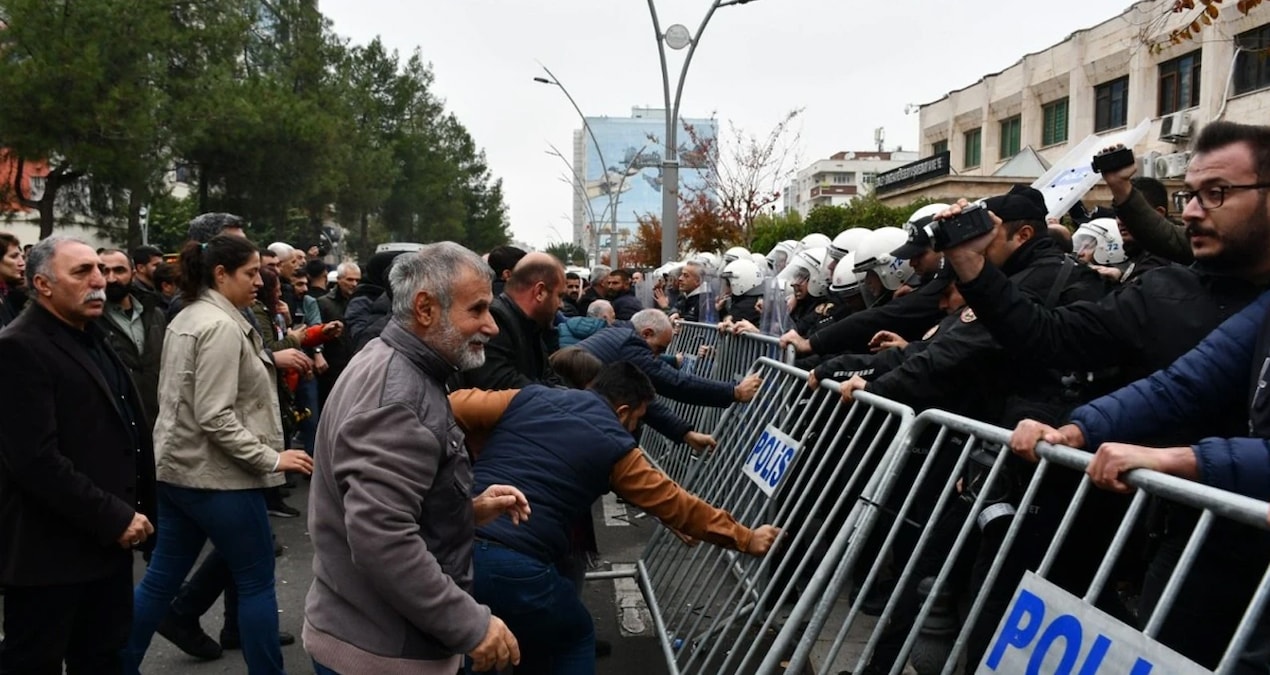 Bakanlık duyurdu: 253 kişi yakalandı