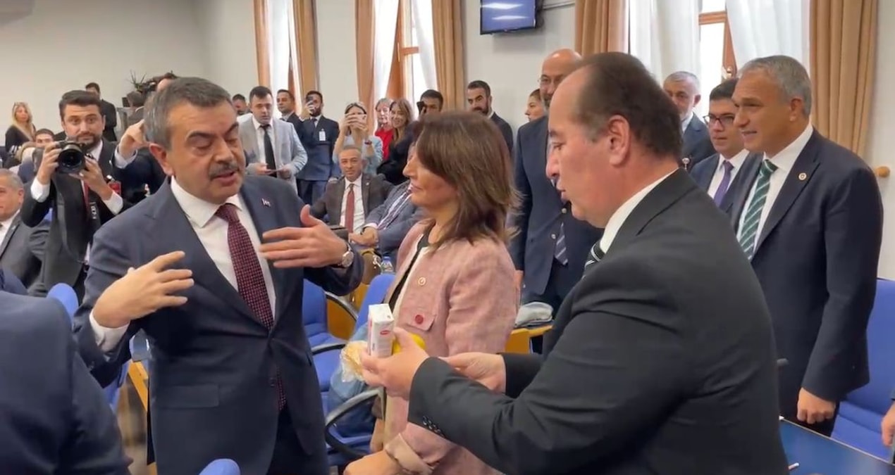 Bütçe görüşmelerinde kumanya tartışması: Bakan Tekin ‘Eyvallah’ dedi, kabul etmedi