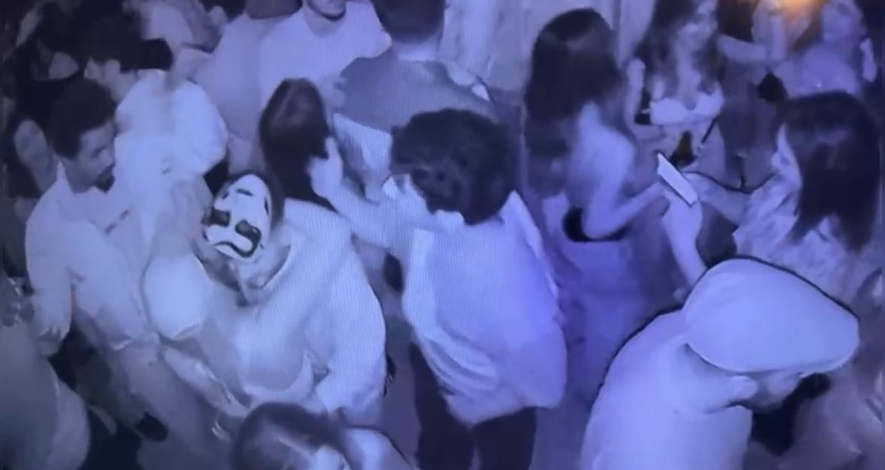 Cadılar Bayramı’na gelenleri soyup soğana çevirdiler