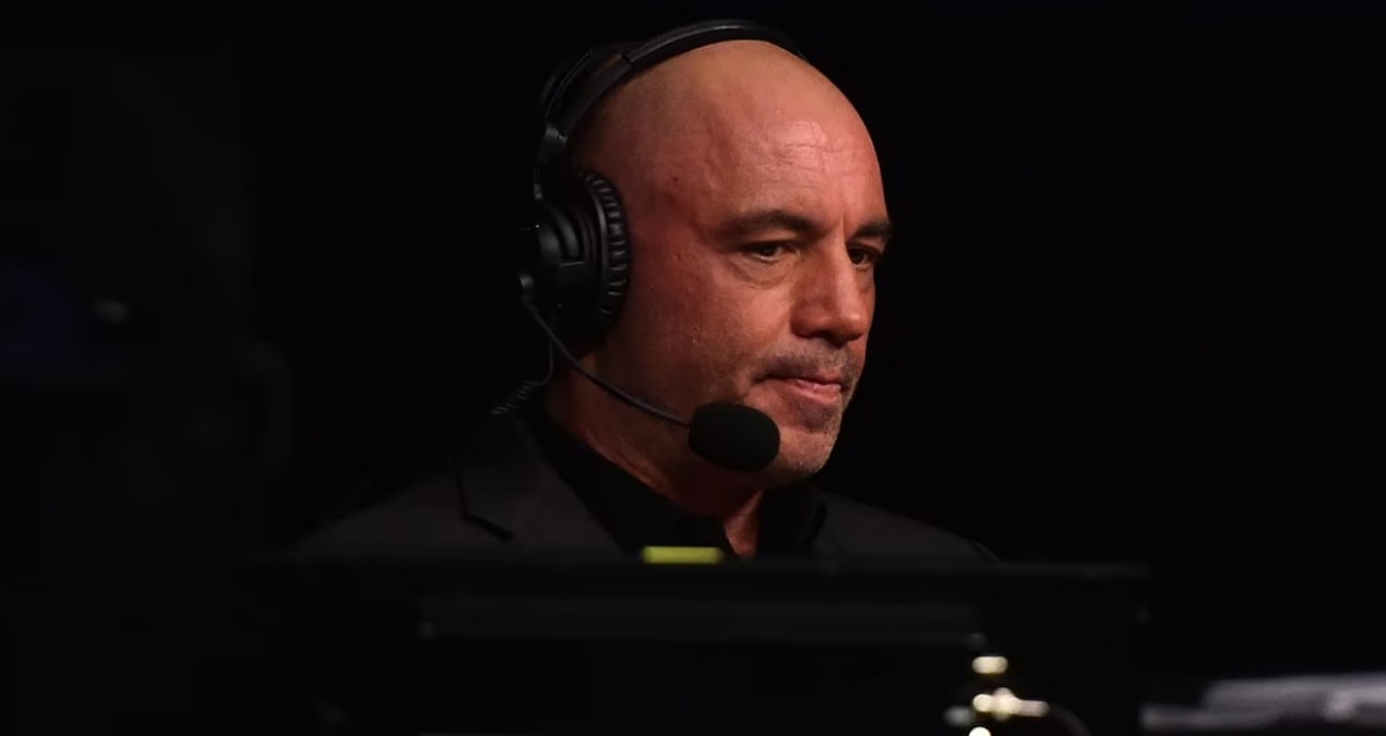 Dünyanın en çok dinlenen podcasti, o adayı destekledi